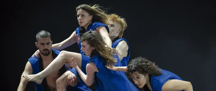 "LA VOLUNTAD DE UN CUERPO" - INTRANZYT CIA