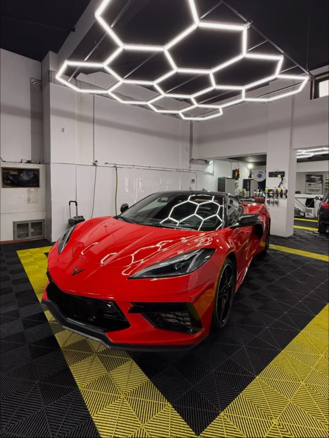 Corvette C8 Stingray 🧼Mais um detalhe completo entregue com acabamento impecável ✨
Este Corvette saiu com um brilho incrível e pronto para voltar à estrada da forma que merece.📩 Agenda já a tua lavagem/detalhe connosco e dá ao teu carro o tratamento que ele merece.
Marcações por mensagem privada!
#cardetail #corvette #detailing #clean #fyp