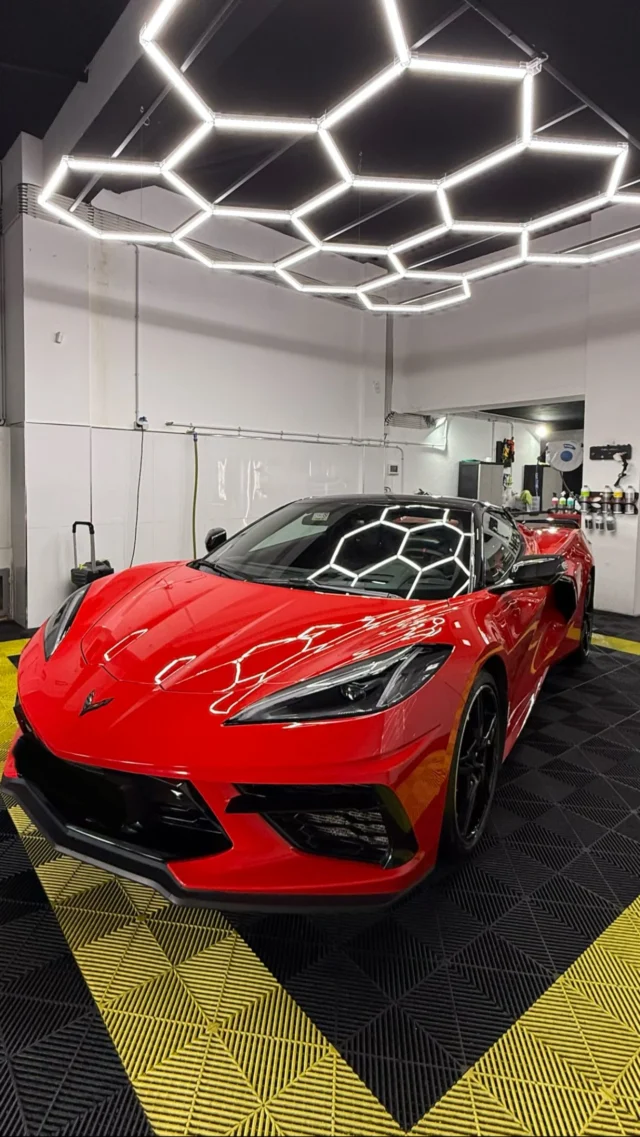 Corvette C8 Stingray 🧼Mais um detalhe completo entregue com acabamento impecável ✨
Este Corvette saiu com um brilho incrível e pronto para voltar à estrada da forma que merece.📩 Agenda já a tua lavagem/detalhe connosco e dá ao teu carro o tratamento que ele merece.
Marcações por mensagem privada!
#cardetail #corvette #detailing #clean #fyp