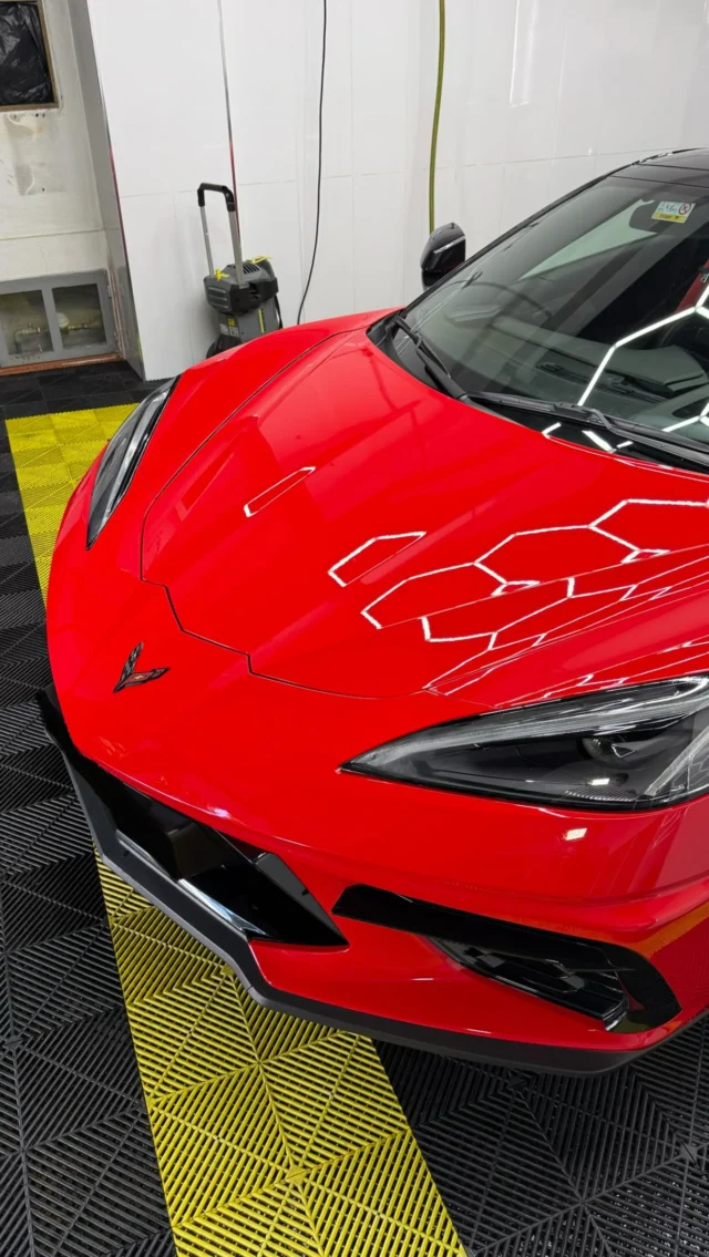 Ainda sobre a lavagem do Corvette C8 🧼
✨envia mensagem e faz já a tua marcação para o teu carro ter o cuidado que merece!✨
#clean #carwash #detailing #viral